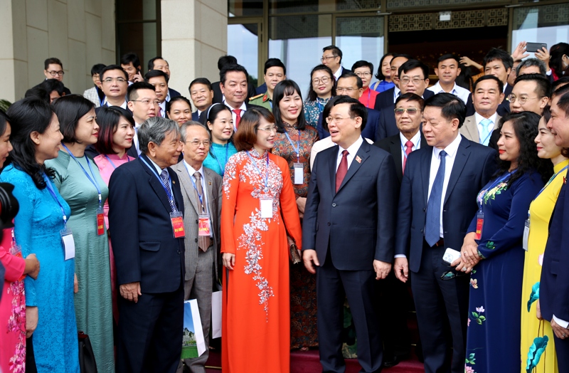 Phát triển ngành xuất bản thành ngành kinh tế - công nghệ hiện đại