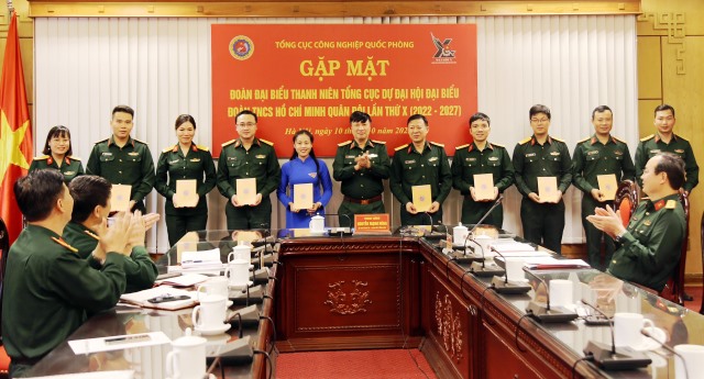 Tin tưởng vào truyền thống tốt đẹp của đoàn viên, thanh niên Tổng cục Công nghiệp Quốc phòng