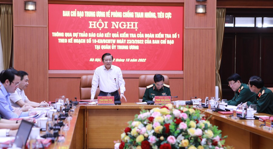 Tiếp tục quan tâm chỉ đạo xử lý dứt điểm các vụ án, vụ việc tham nhũng, tiêu cực