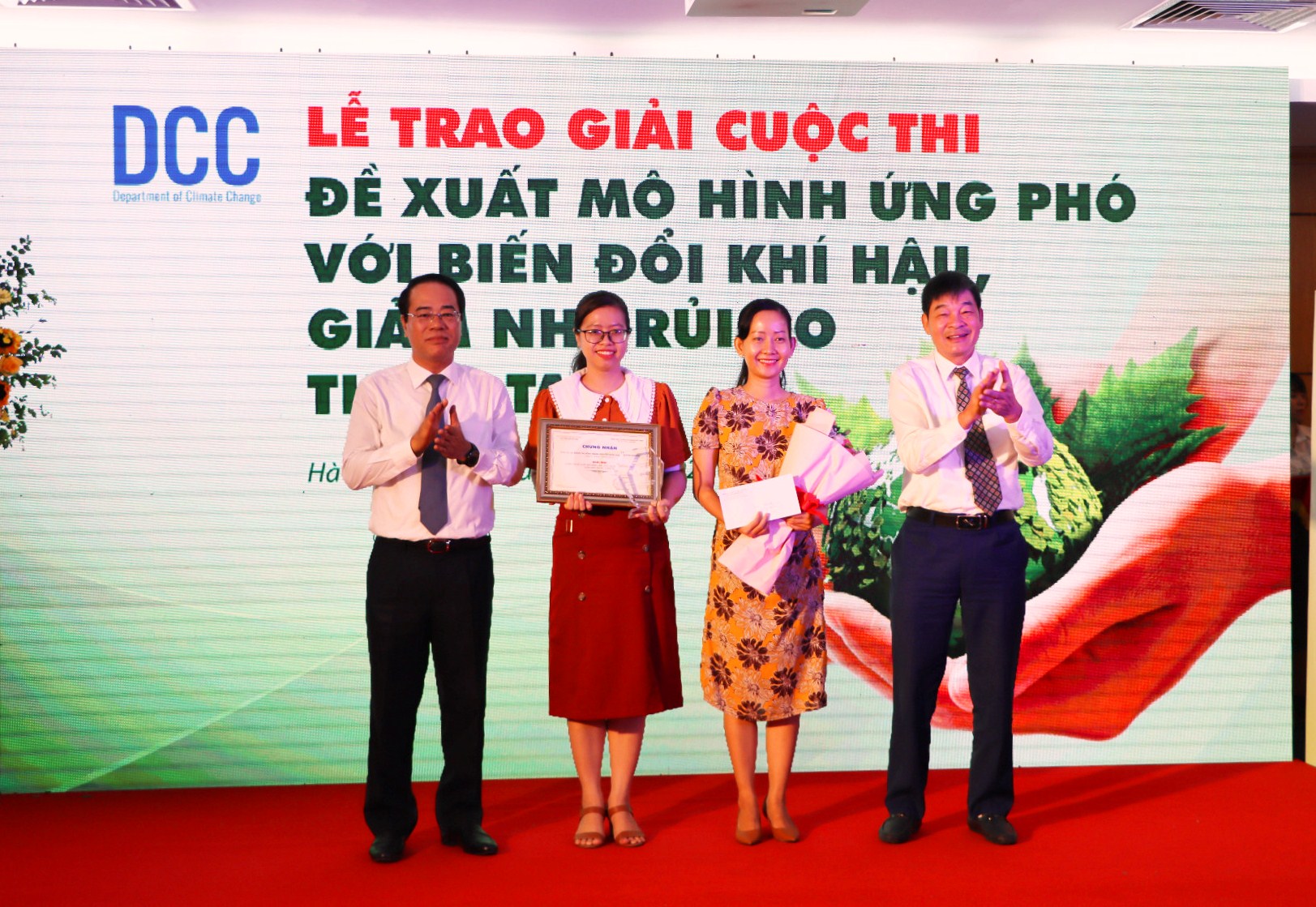 23 tác phẩm đoạt giải cuộc thi đề xuất mô hình ứng phó với biến đổi khí hậu