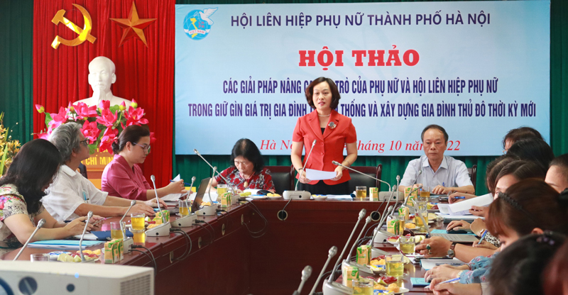 Nâng cao vai trò của phụ nữ, Hội phụ nữ trong giữ gìn giá trị truyền thống, xây dựng gia đình Thủ đô