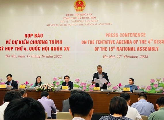Đề xuất tăng lương cơ sở cho cán bộ, công chức lên 1 8 triệu tháng