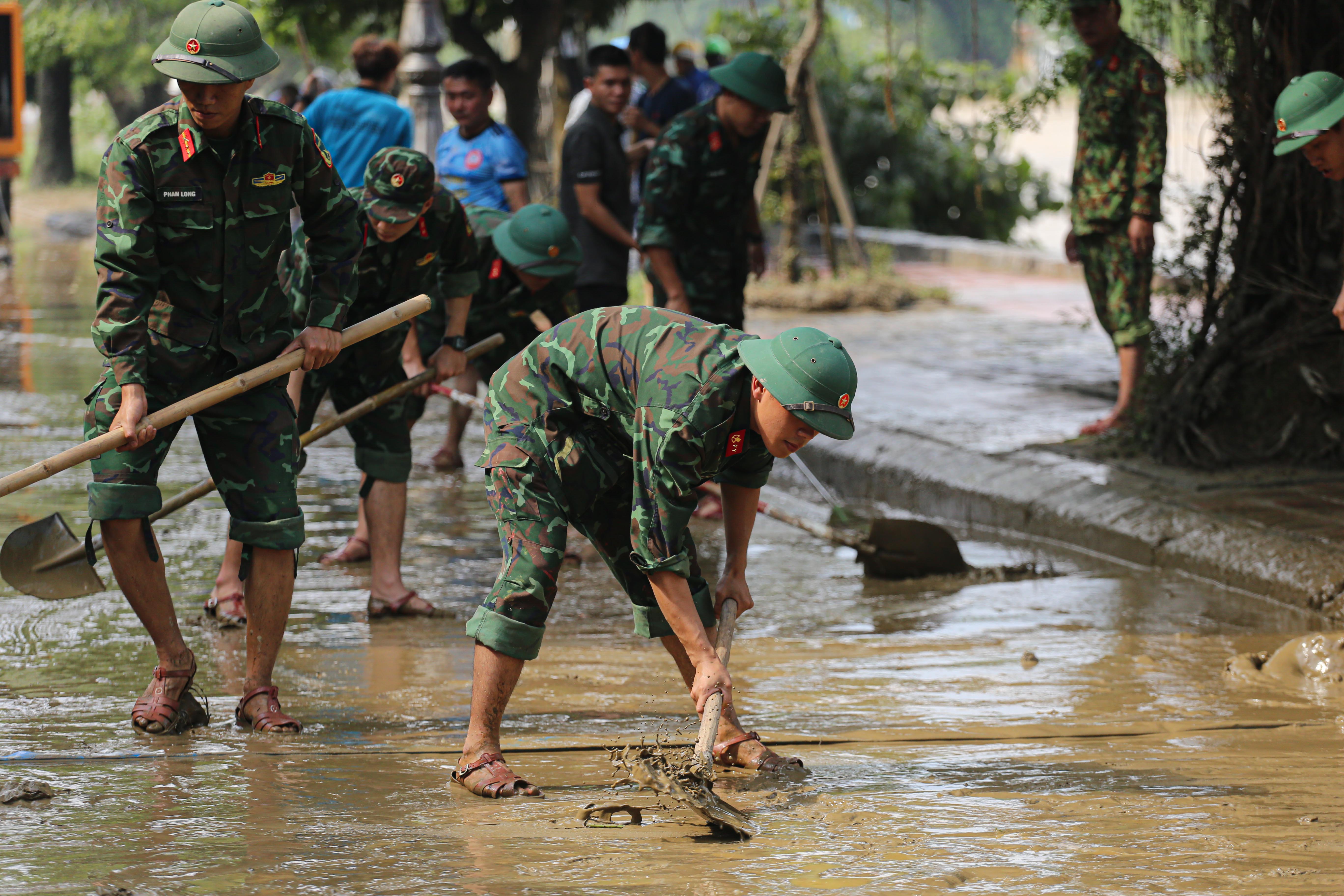 Thừa Thiên Huế Khẩn trương khắc phục hậu quả sau lũ