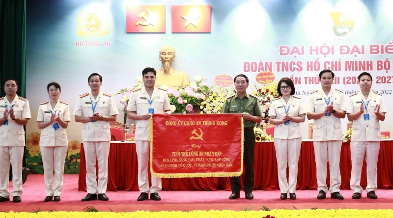 Đoàn Thanh niên Bộ Công an phải là lực lượng xung kích trong bảo vệ nền tảng tư tưởng của Đảng