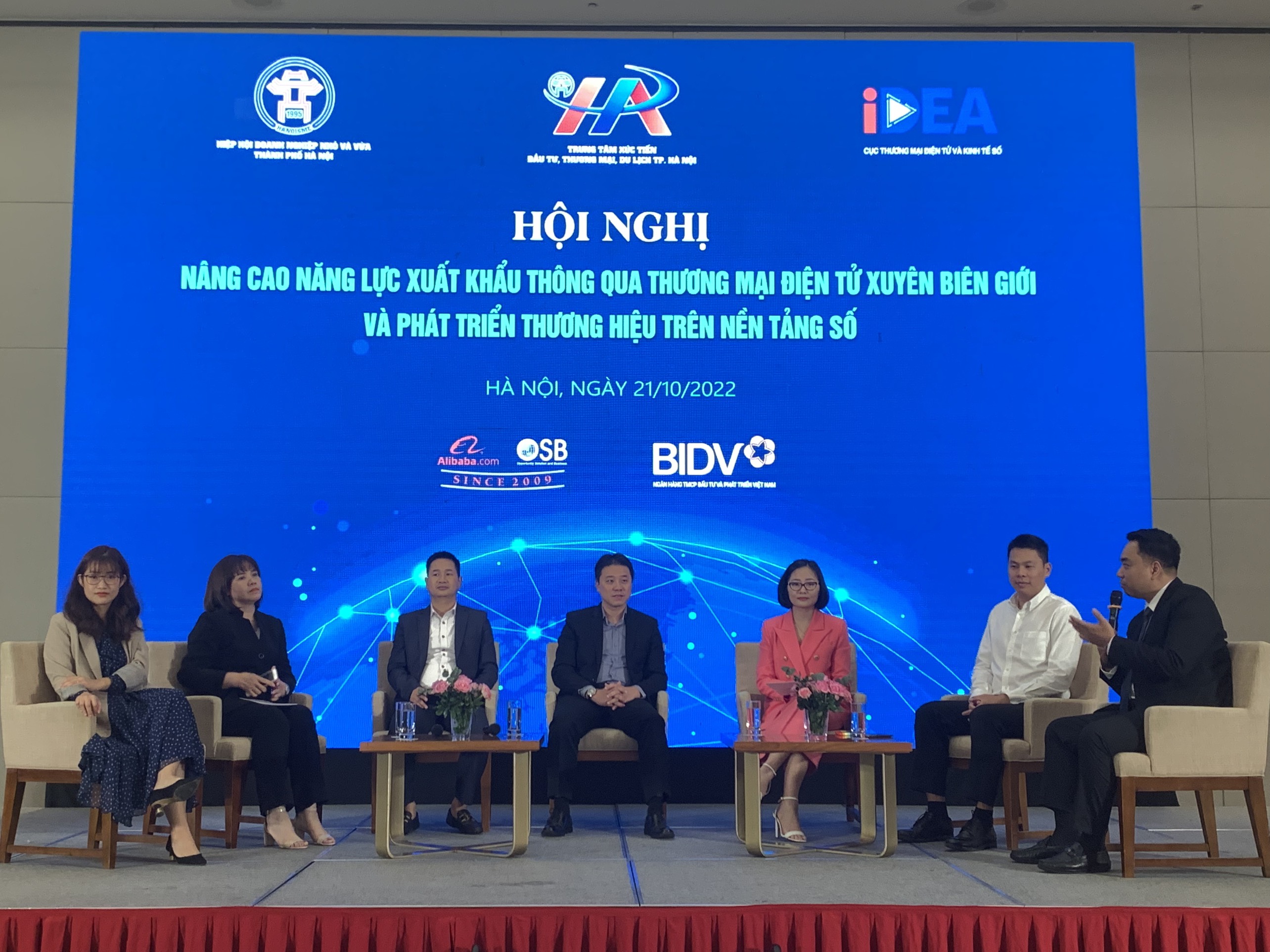 Hỗ trợ doanh nghiệp thương mại điện tử ứng dụng công nghệ số, nâng cao năng lực xuất khẩu