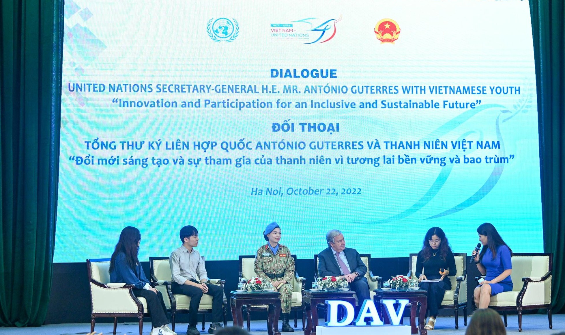 Đối thoại giữa Tổng thư ký Liên hợp quốc và thanh niên Việt Nam