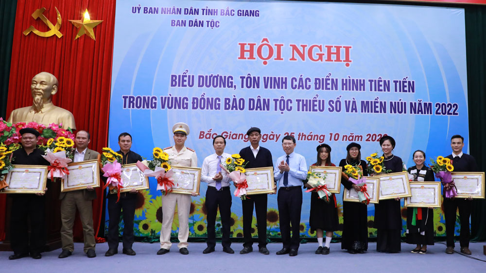 Bắc Giang Biểu dương 45 điển hình tiên tiến vùng dân tộc thiểu số