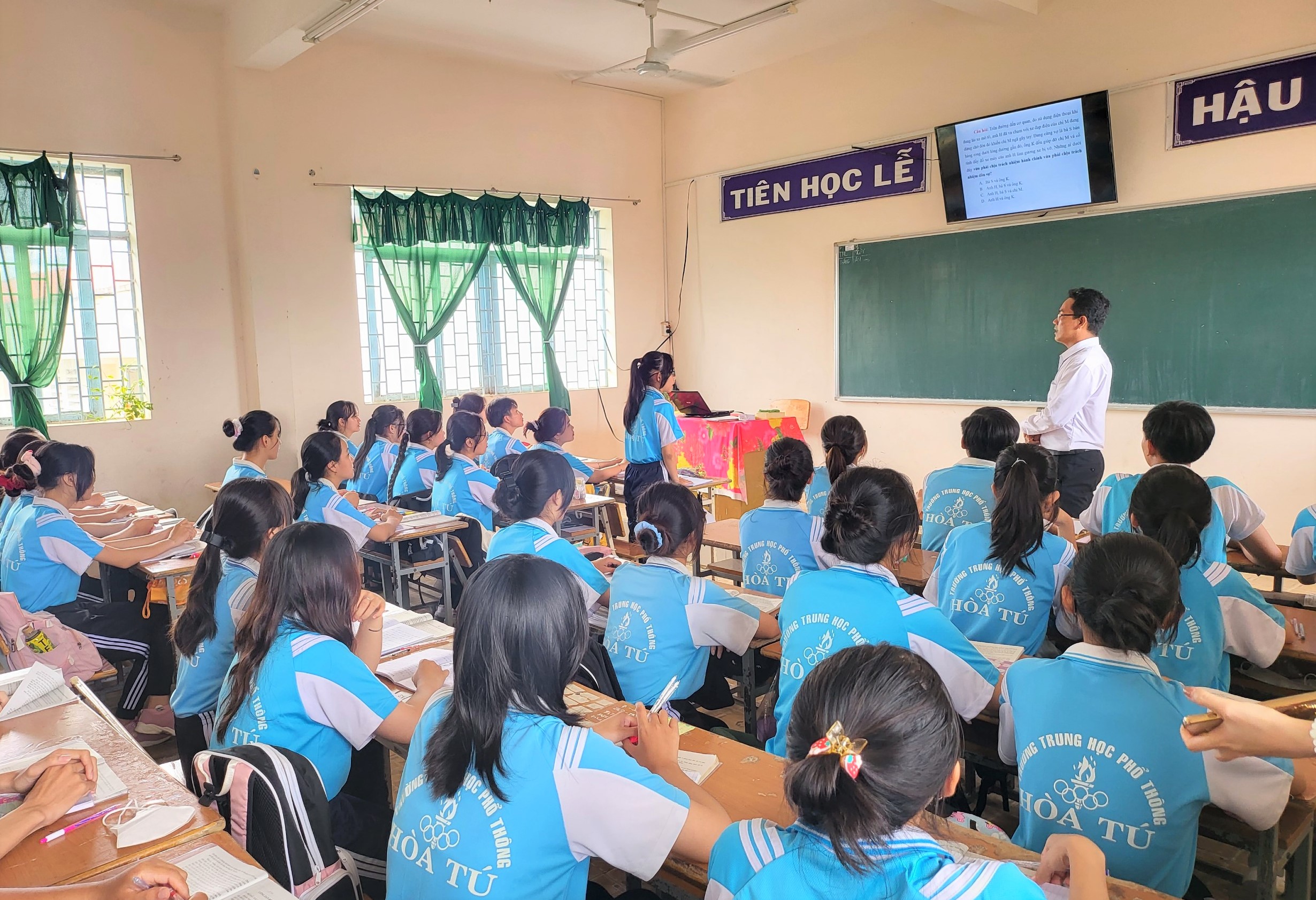 “Động lực của mỗi người thầy là được chứng kiến sự trưởng thành của học sinh”