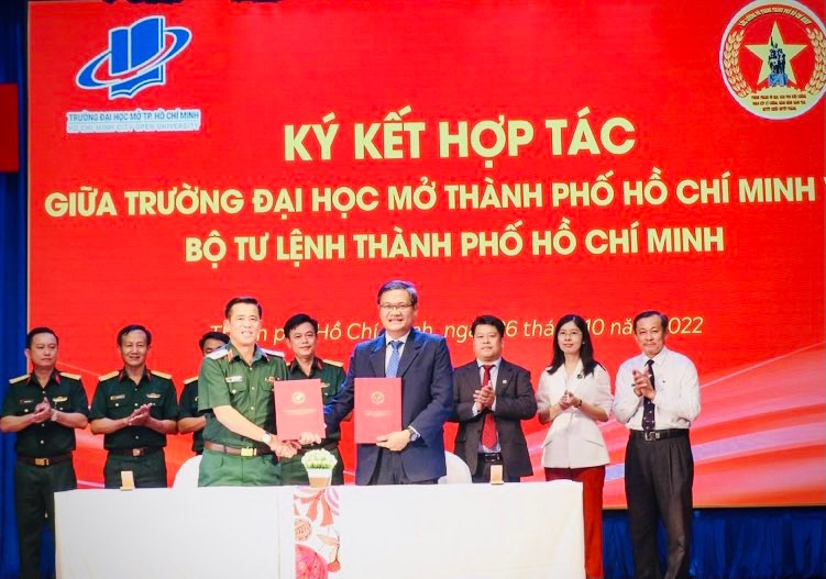 Ký kết hợp tác nhằm phát triển nguồn nhân lực chất lượng cao cho lực lượng vũ trang
