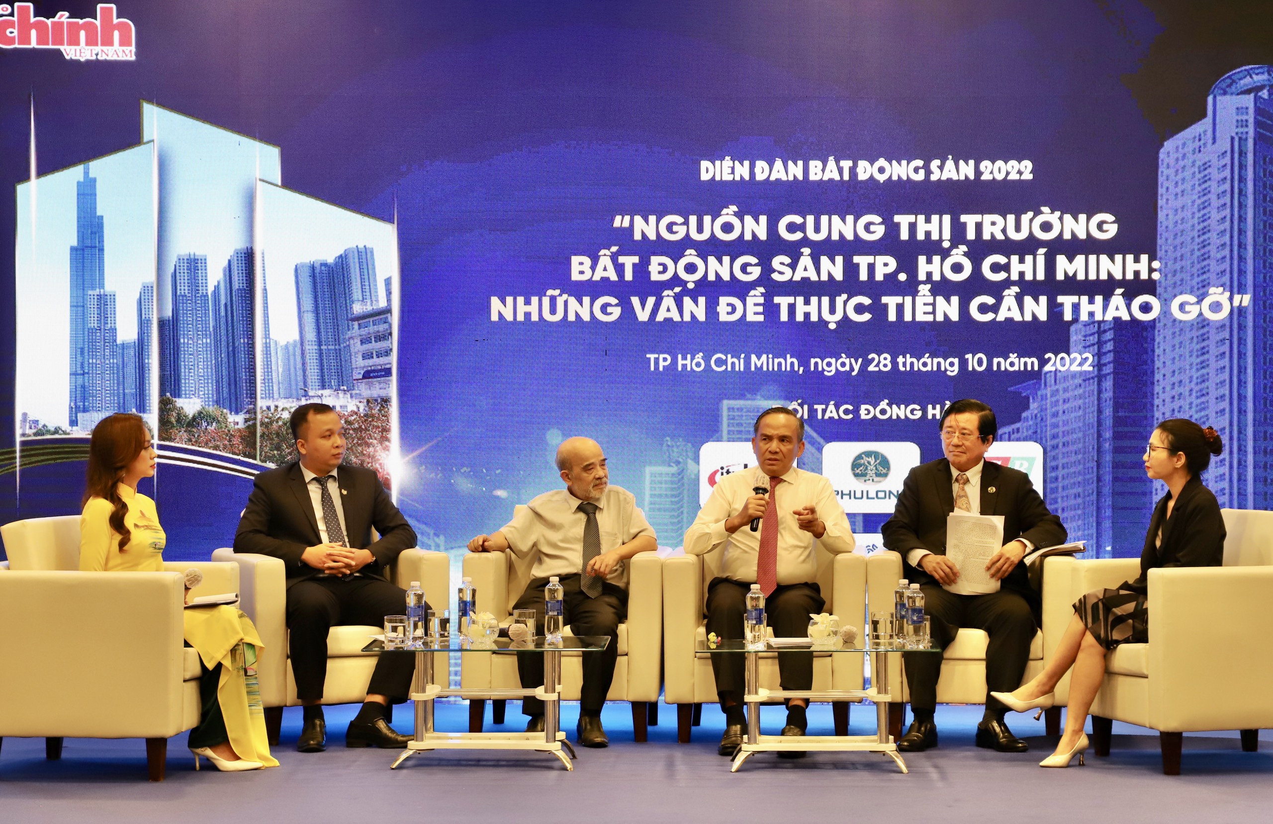 Loại bỏ tình trạng đầu cơ bất động sản nhà ở