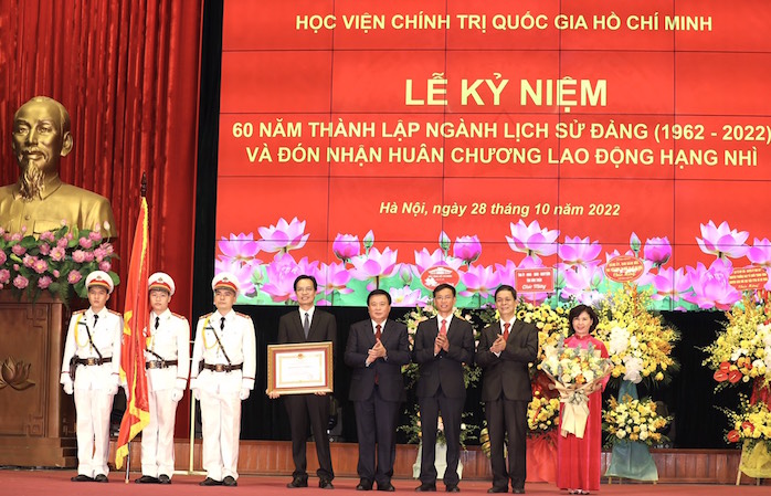 Giảng viên lịch sử Đảng phải là chiến sĩ tiên phong trên mặt trận tư tưởng