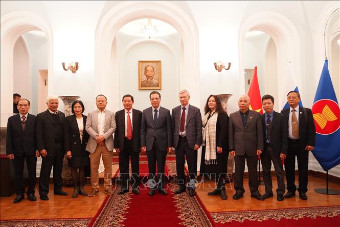 Việt Nam và LB Nga chú trọng củng cố ngoại giao nhân dân