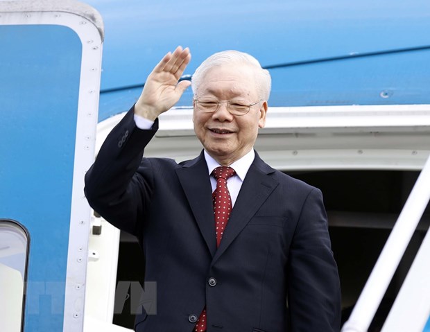 Tổng Bí thư lên đường thăm chính thức nước CHND Trung Hoa