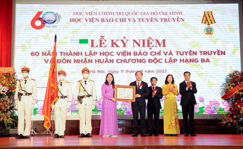 Khoa Lịch sử Đảng 60 năm xây dựng và phát triển