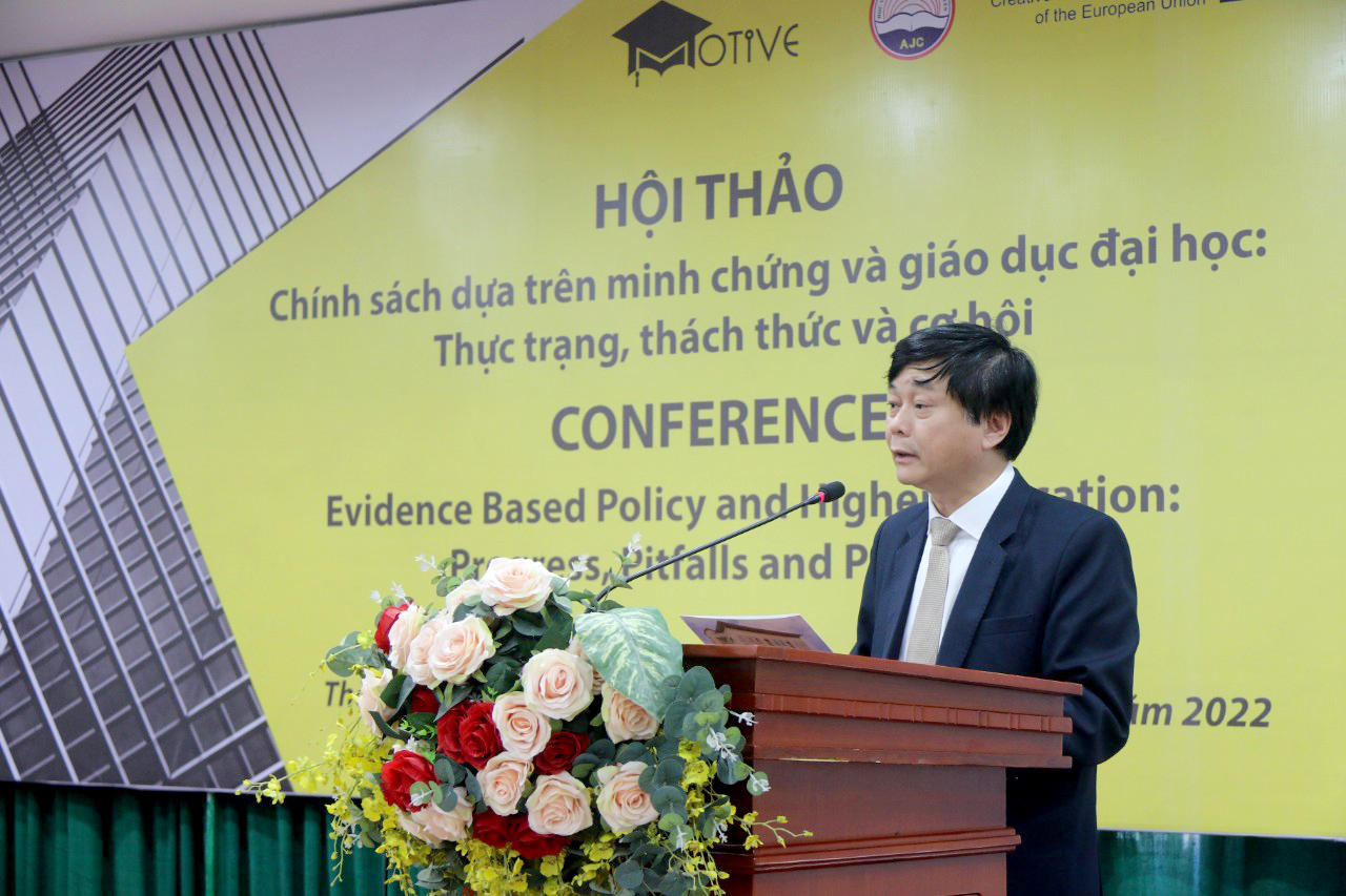 Giúp sinh viên có việc làm đúng chuyên ngành đào tạo sau tốt nghiệp