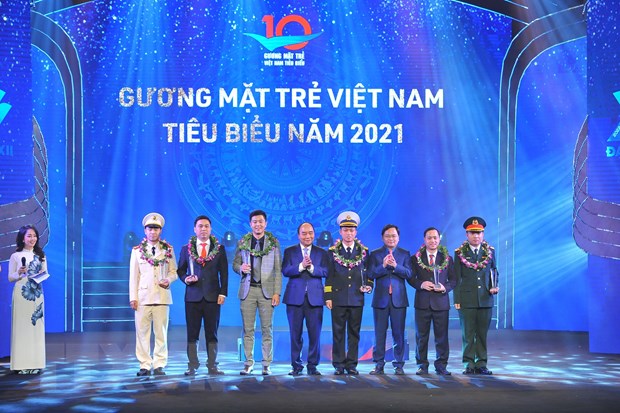 Phát hiện, bồi dưỡng và phát huy tài năng trẻ