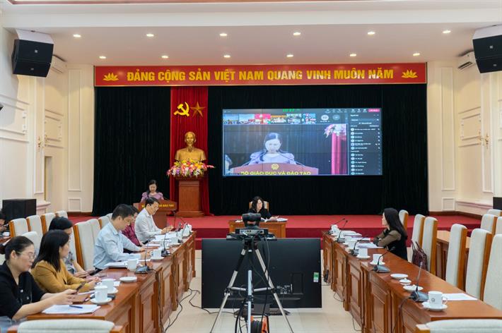 Tháo gỡ khó khăn, thực hiện hỗ trợ hiệu quả giáo dục vùng đồng bào dân tộc
