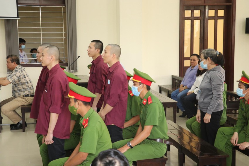 Y án 5 năm tù với bị cáo Lê Tùng Vân