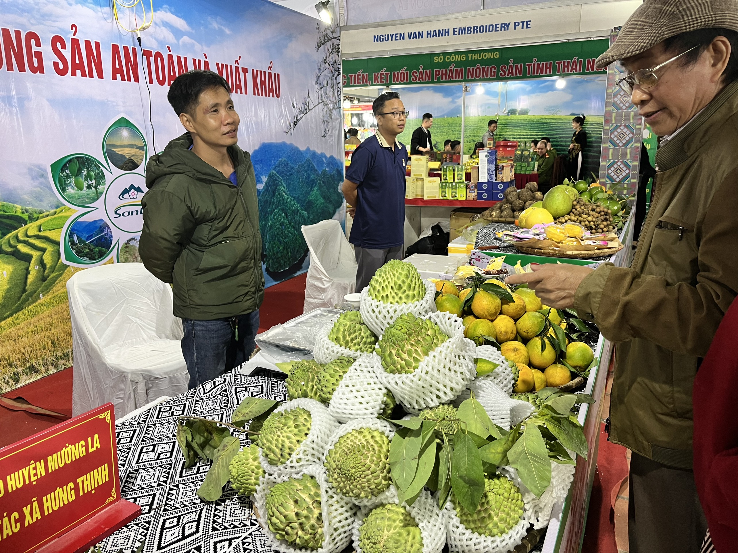 Hơn 100 doanh nghiệp tham dự Hội chợ Thương mại Quốc tế Việt - Trung năm 2022