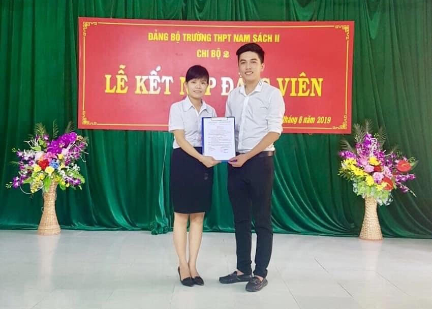 Tự hào đảng viên tuổi 18