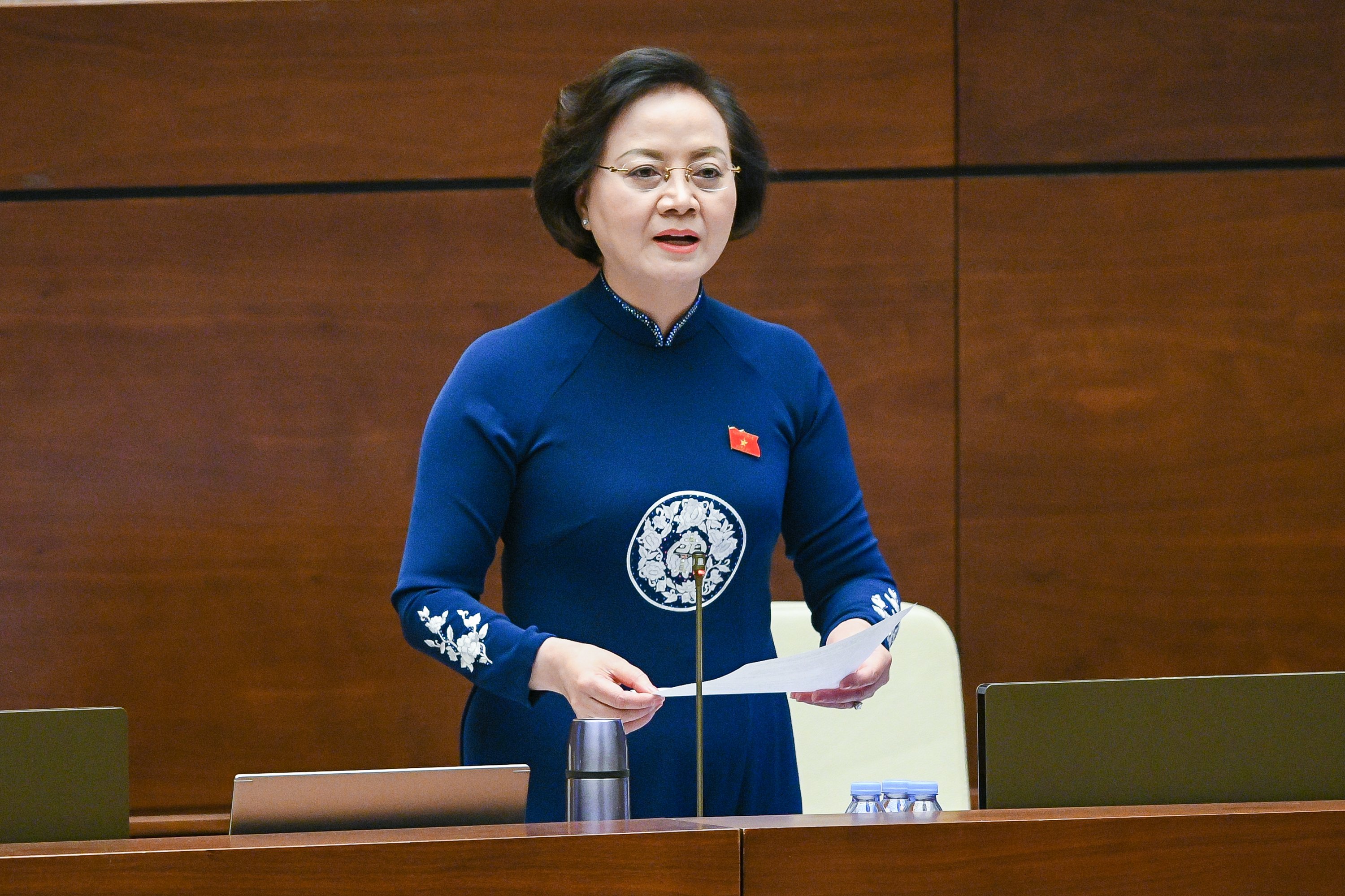 Bộ trưởng Bộ Nội vụ Đánh giá cán bộ, công chức chưa sát thực tiễn