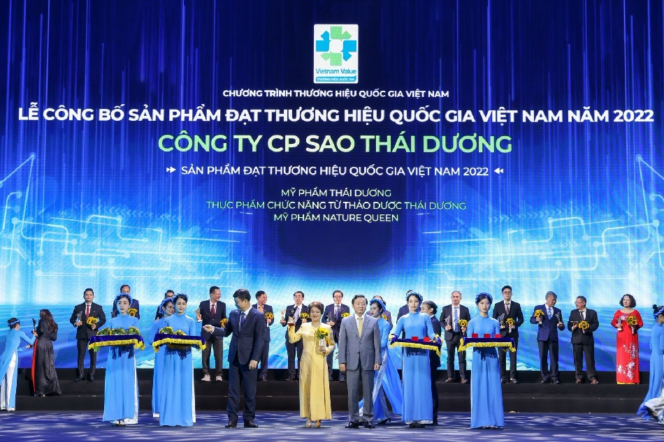 Sao Thái Dương vinh dự có 3 sản phẩm đạt giải Thương hiệu Quốc gia Việt Nam 2022