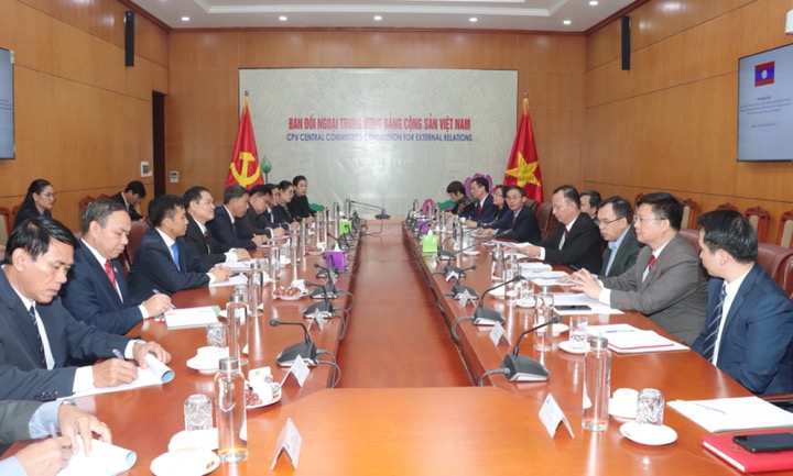 Không ngừng củng cố mối quan hệ hữu nghị vĩ đại, đoàn kết đặc biệt Việt Nam - Lào