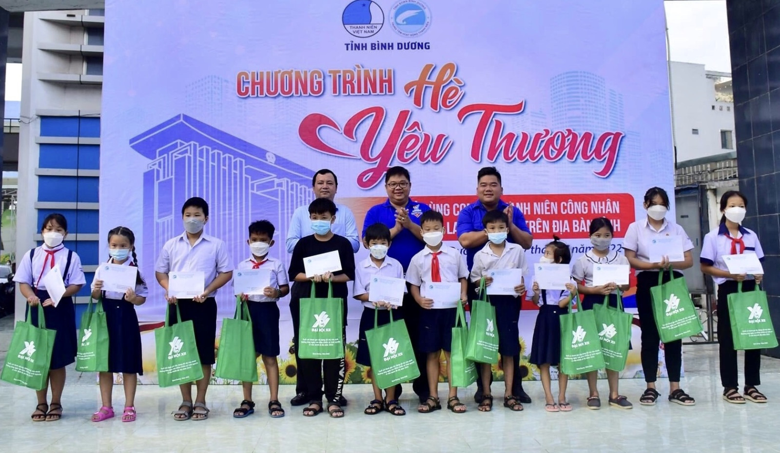 Bình Dương tổ chức nhiều hoạt động hiệu quả cho thanh niên công nhân