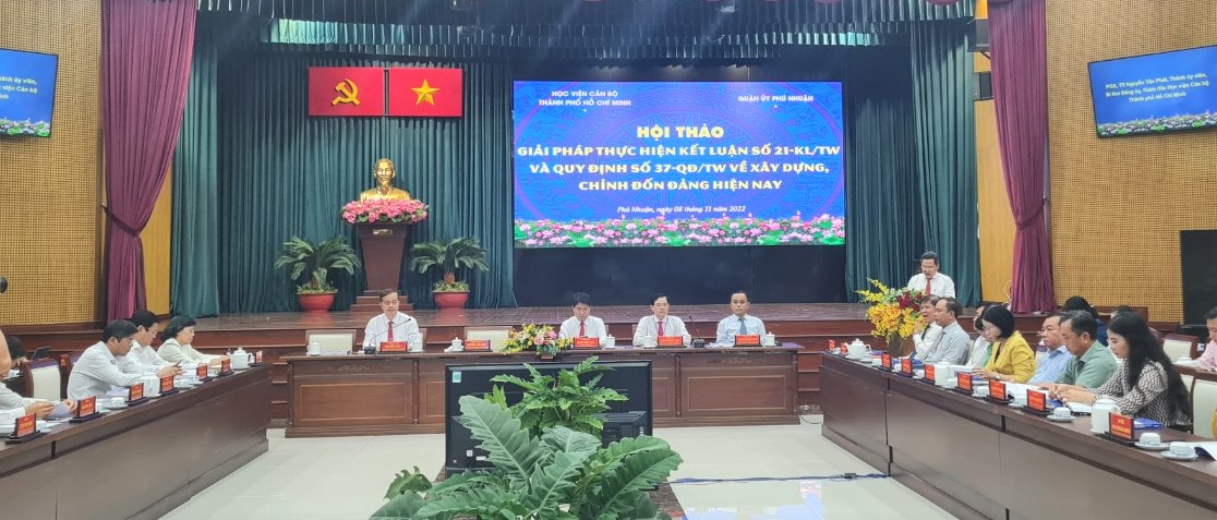 Giải pháp thực hiện Kết luận 21 và Quy định 37 về xây dựng, chỉnh đốn Đảng