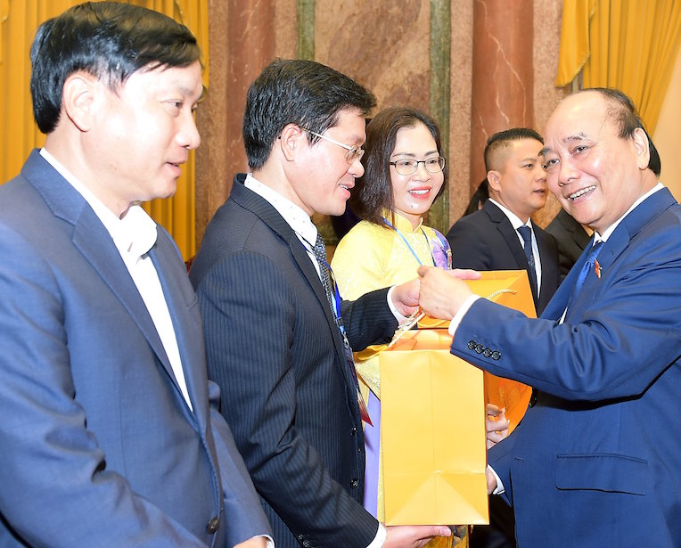 Các doanh nghiệp trẻ, doanh nhân tiêu biểu hãy nêu cao tinh thần tự hào dân tộc