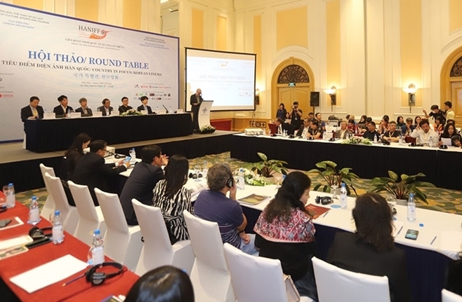 Muốn phim thành công phải gắn đời sống thực tiễn