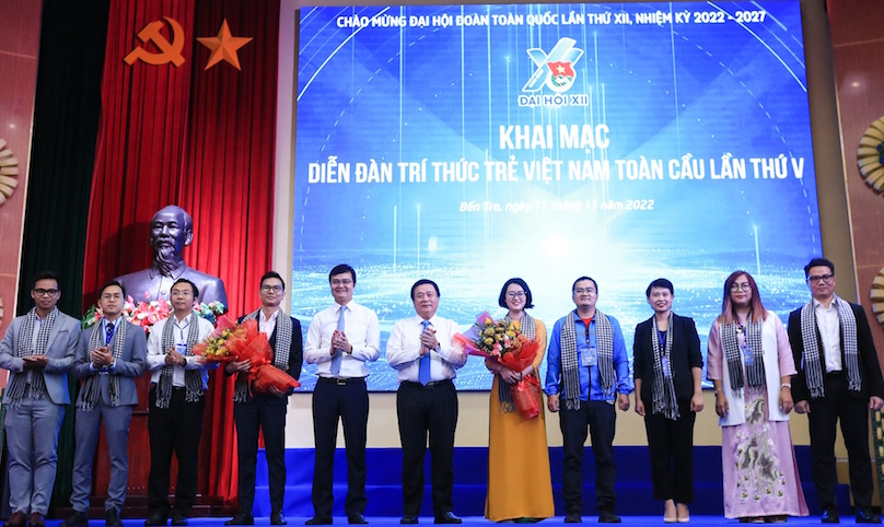 Phát huy vai trò đội ngũ trí thức trẻ cho sự phát triển bền vững của đất nước