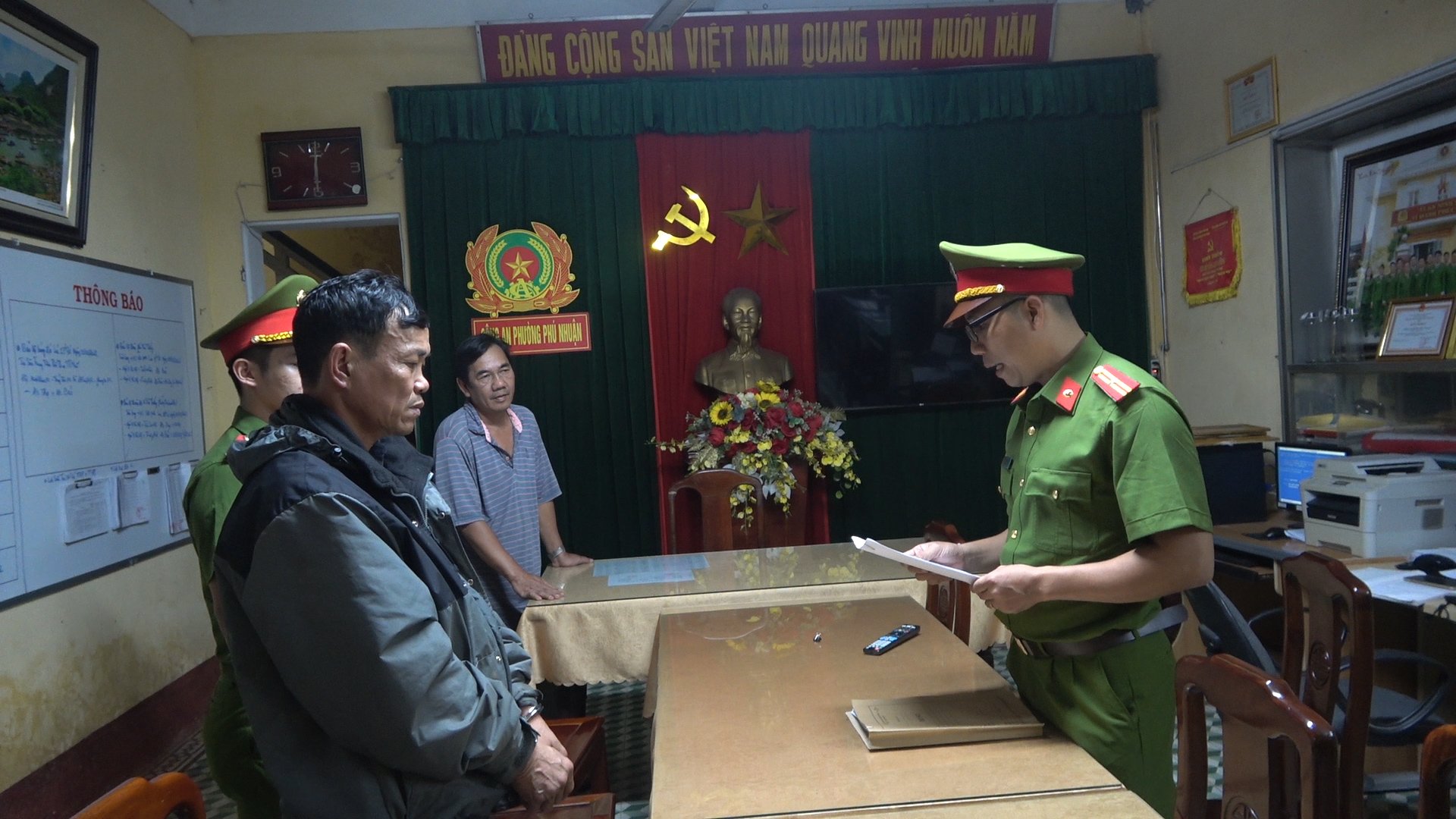 Thừa Thiên Huế Khởi tố tài xế gây tai nạn làm 2 người chết