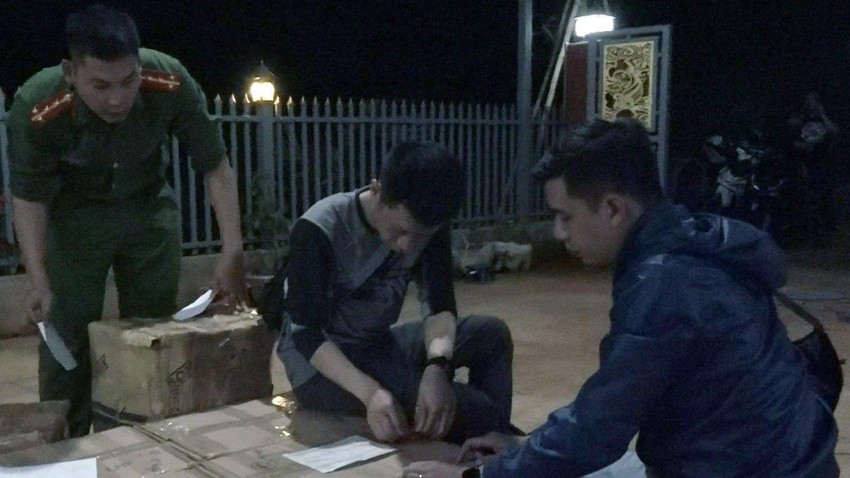 Vận chuyển pháo nổ có thể bị phạt từ 05 năm đến 10 năm tù