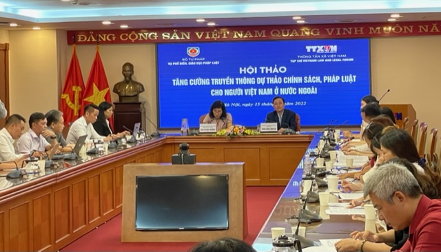 Tăng cường truyền thông chính sách, pháp luật cho người Việt Nam ở nước ngoài