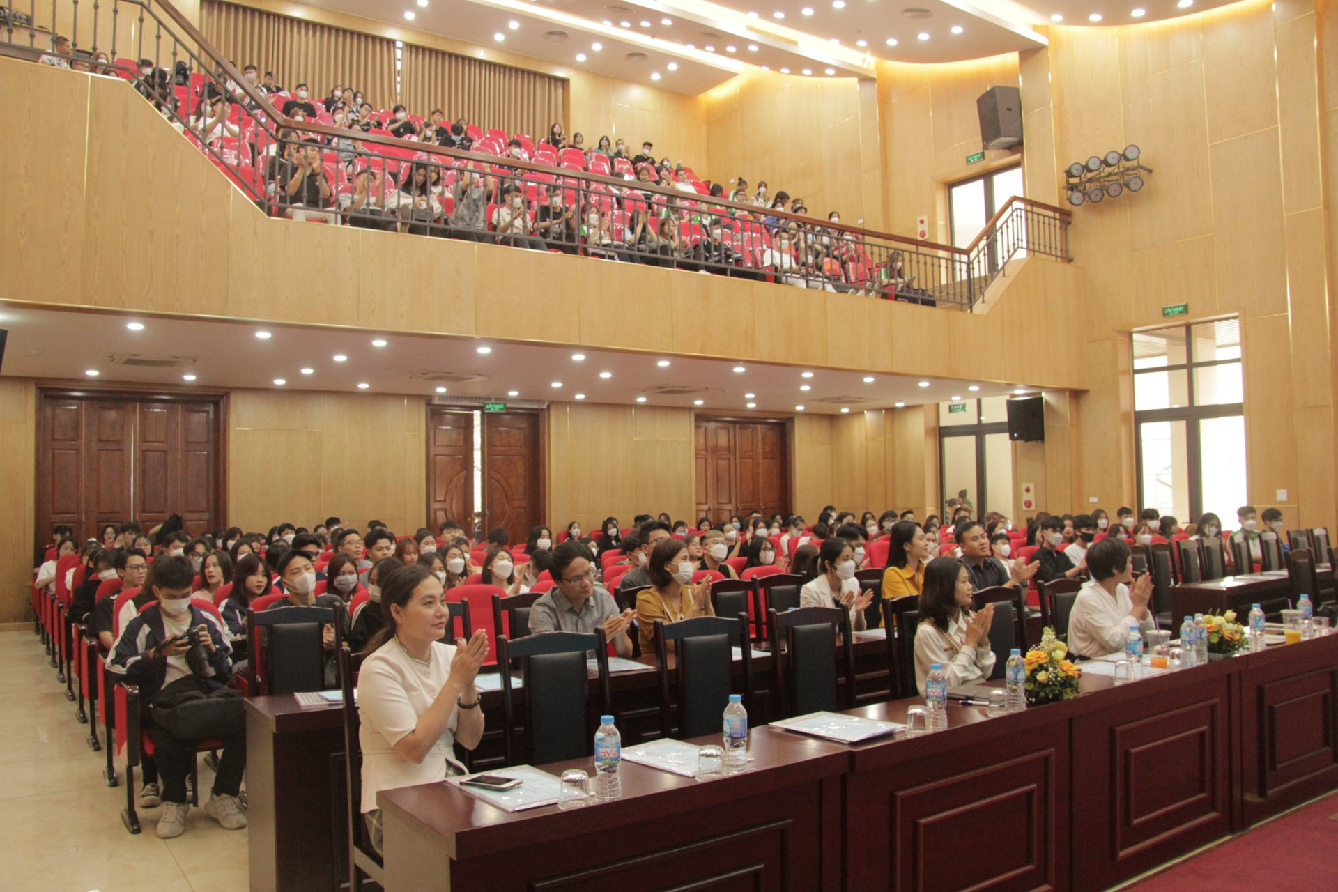 Xây dựng trường đại học, cao đẳng, học viện không khói thuốc lá