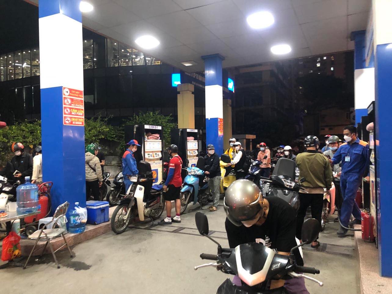 Bộ Công Thương nêu giải pháp chấm dứt tình trạng thiếu xăng dầu