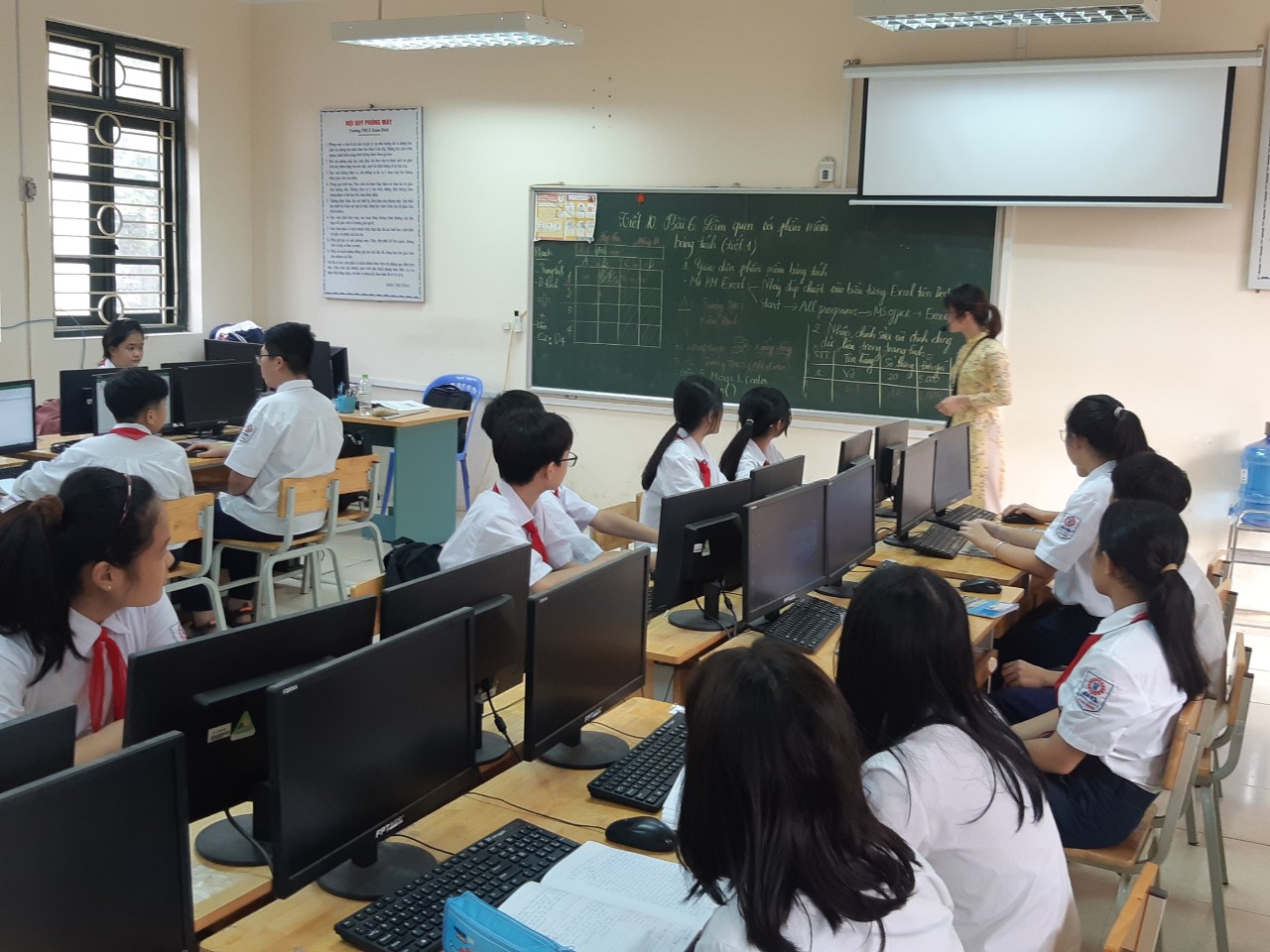 Trường THCS Xuân Đỉnh Hà Nội  Phát huy truyền thống dạy tốt, học tốt