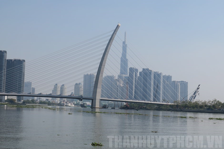 Thành phố Hồ Chí Minh muốn đặt tên địa danh cho 2 cây cầu lớn