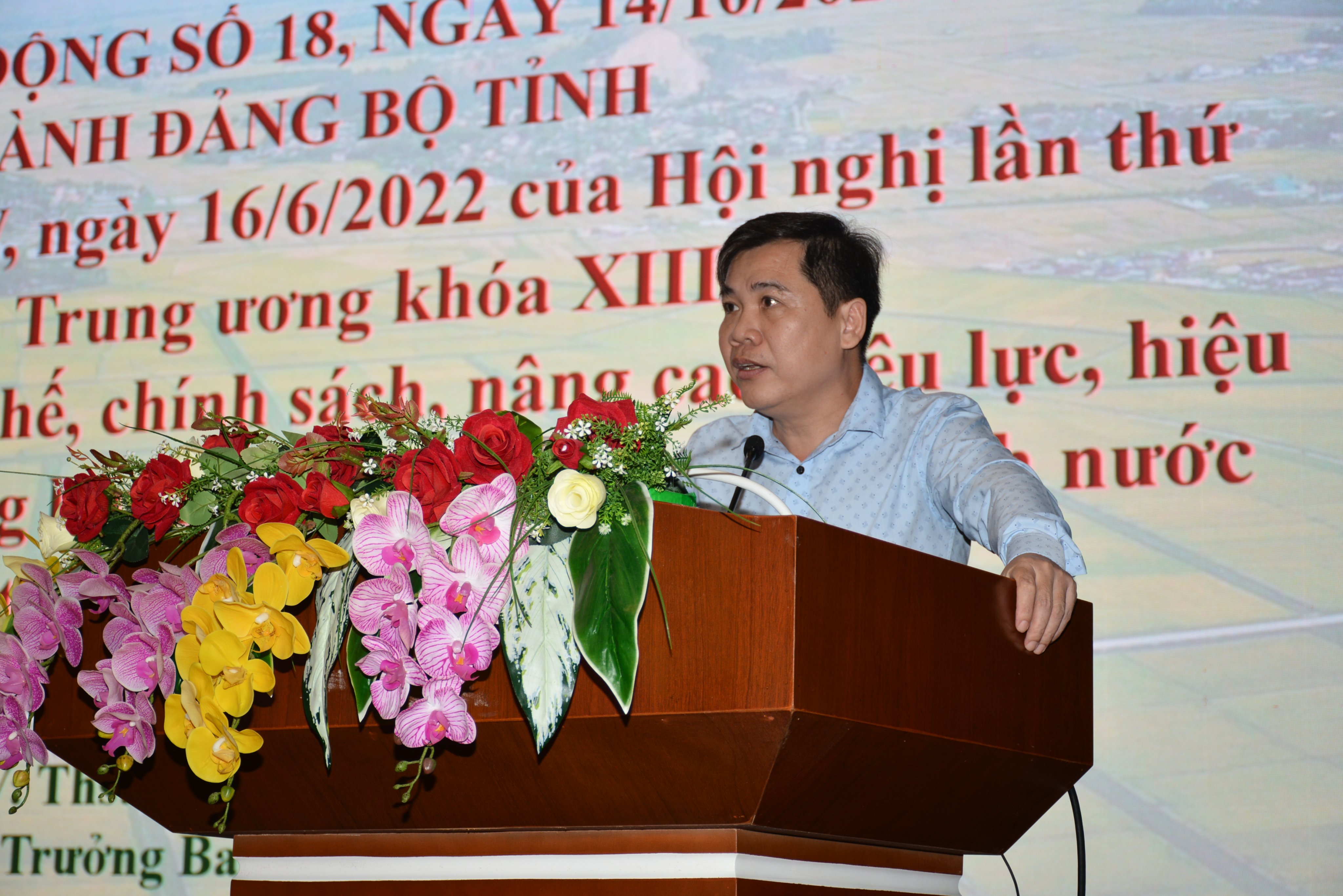 Nâng cao nhận thức, trách nhiệm cho cán bộ, đảng viên