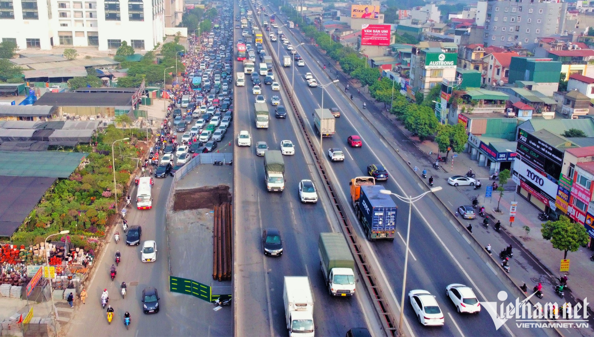 Sắp có phương án xử lý “lô cốt” ở đường Nguyễn Xiển