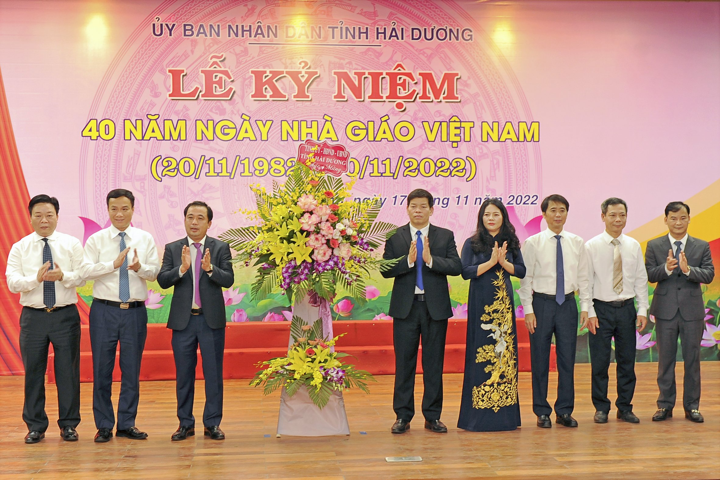 Đổi mới chất lượng dạy và học, xứng đáng với truyền thống hiếu học Xứ Đông văn hiến