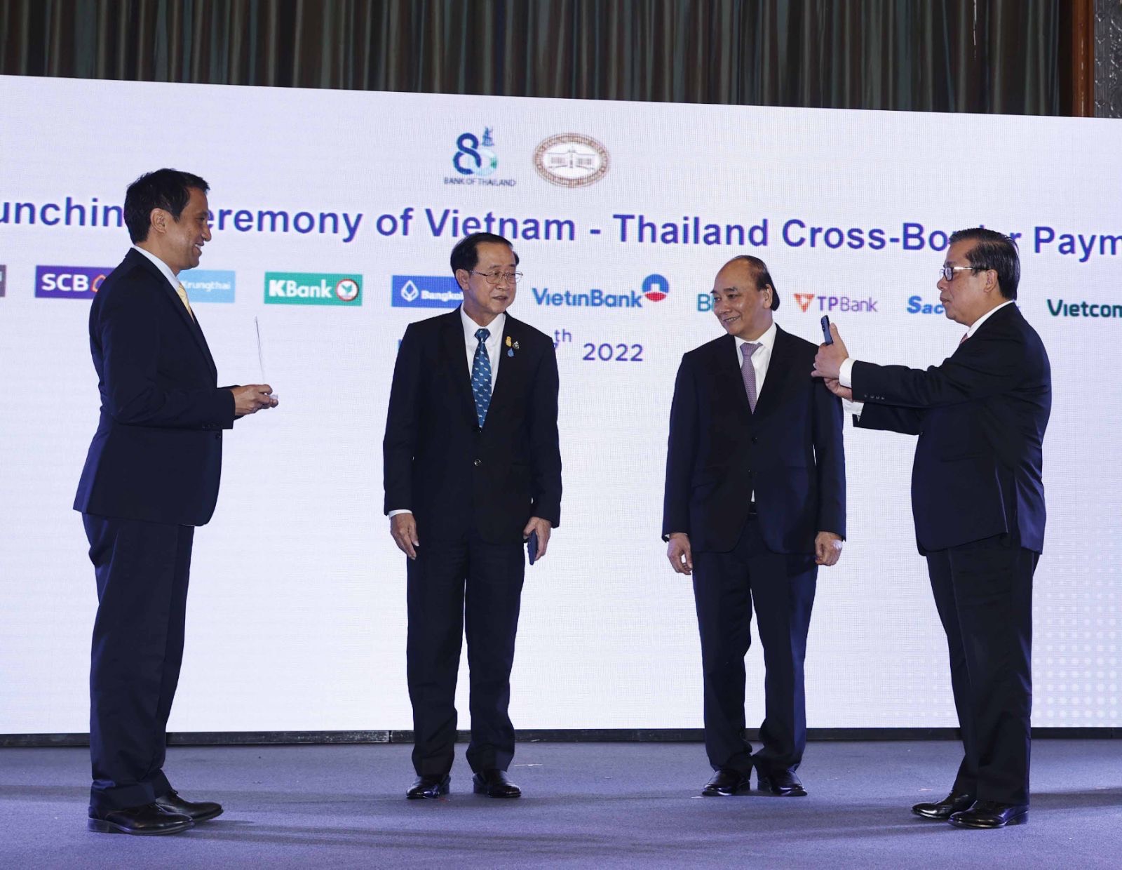 Công bố kết nối thanh toán bán lẻ ứng dụng mã phản hồi nhanh giữa Việt Nam và Thái Lan