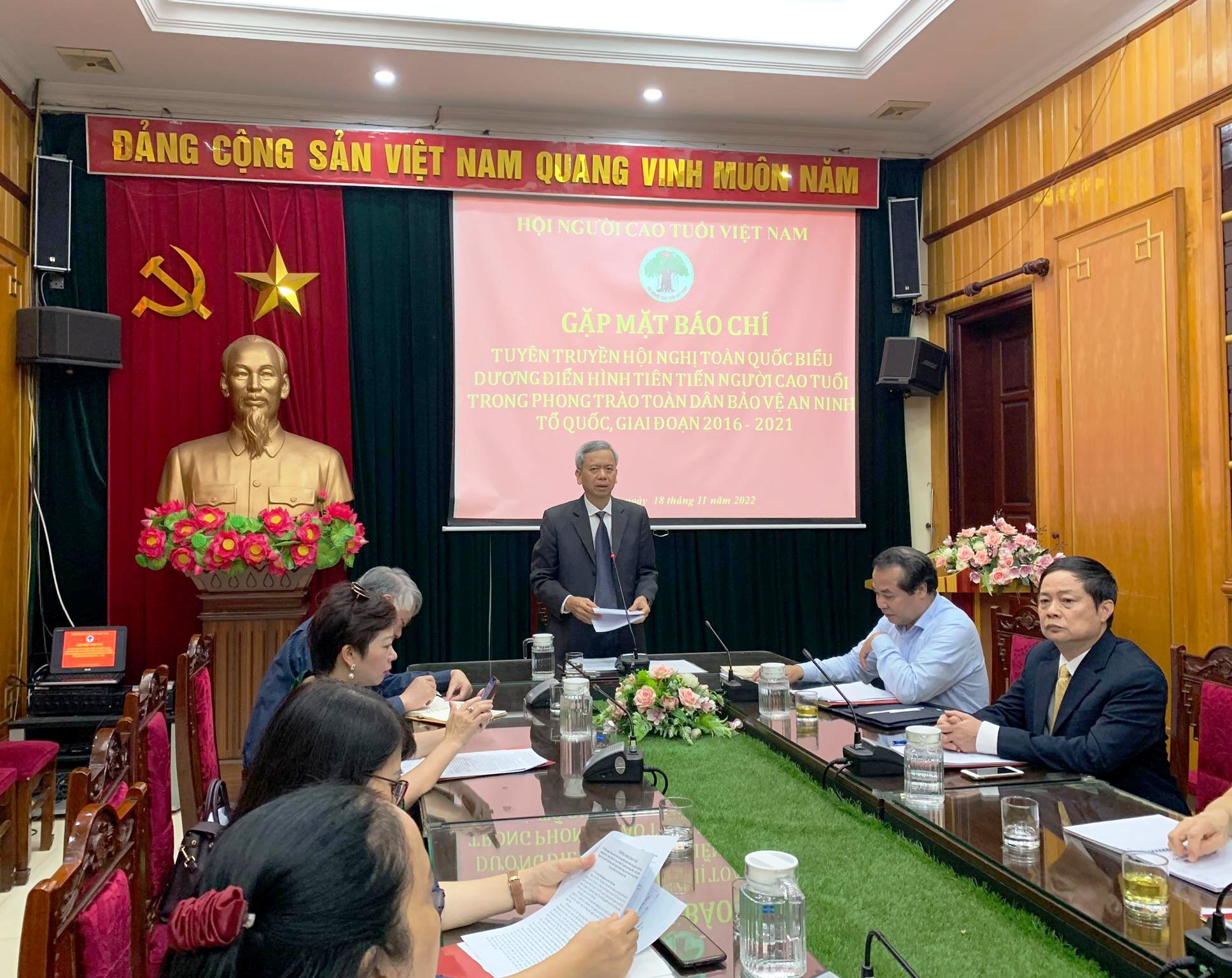 Tuyên dương 130 điển hình người cao tuổi phong trào Toàn dân bảo vệ an ninh Tổ quốc