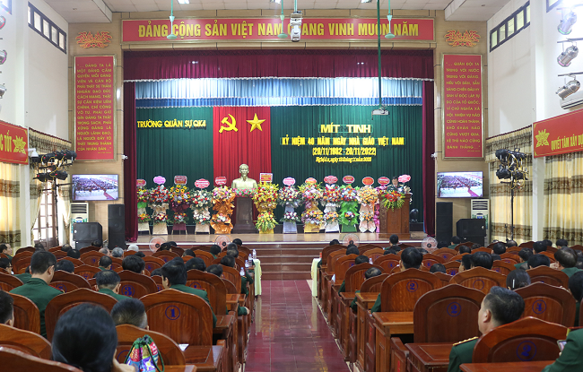 Quân khu 4 Mít tinh kỷ niệm 40 năm Ngày Nhà giáo Việt Nam