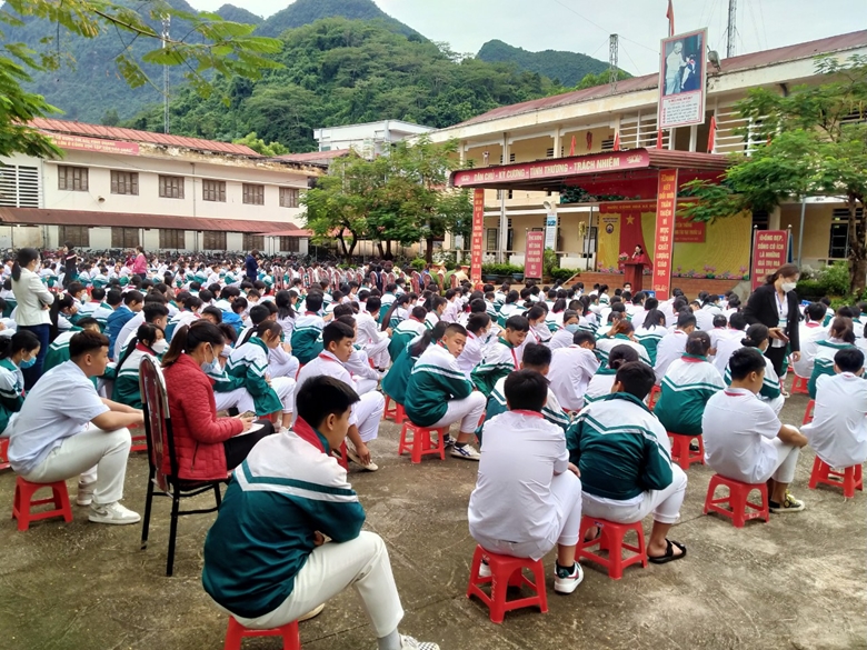 Trung tâm Y tế thành phố Hà Giang Truyền thông phòng, chống tác hại thuốc lá tại trường học