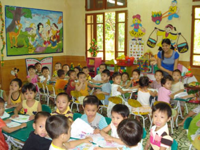 Tổng cục CNQP chú trọng xây dựng đội ngũ cán bộ, giáo viên mầm non