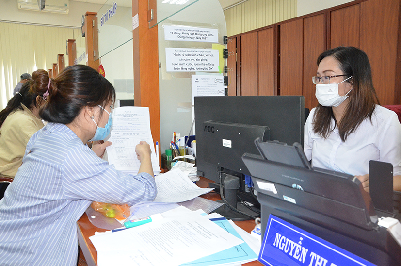 Đẩy mạnh tuyên truyền người dân tham gia giải quyết thủ tục hành chính trực tuyến