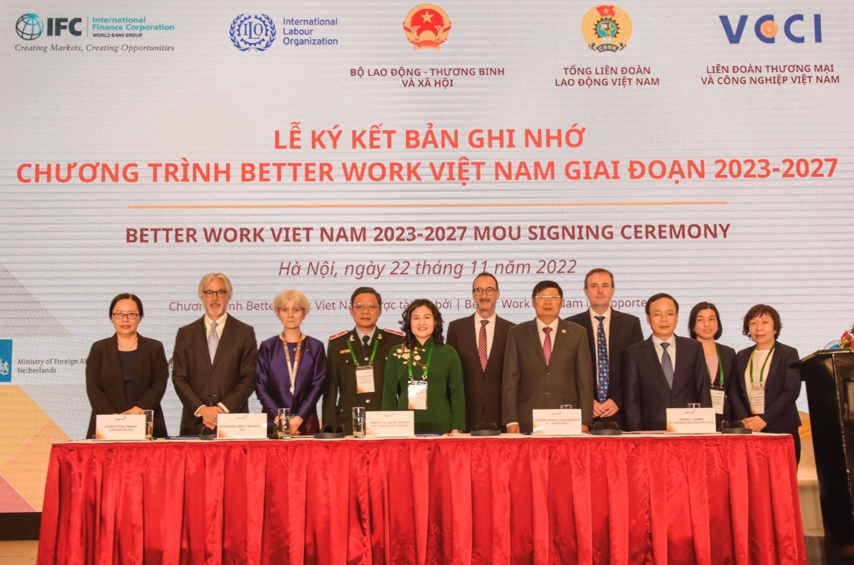Cải thiện điều kiện làm việc, nâng cao thu nhập cho người lao động
