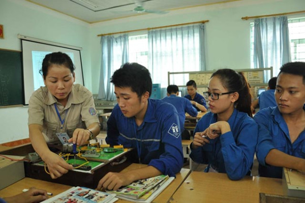 Bảo đảm khối lượng kiến thức văn hóa phù hợp trong trường nghề